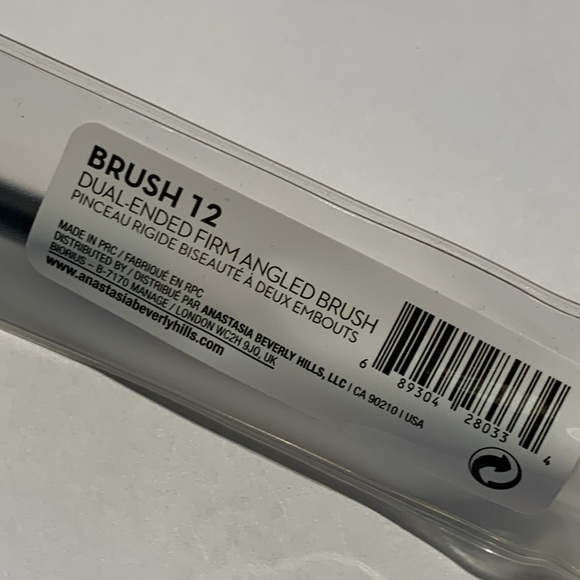 Anastasia Beverly Hills DipBrow Pomade Medium Brown and Brush #12 Bundle - Picture 14 of 16